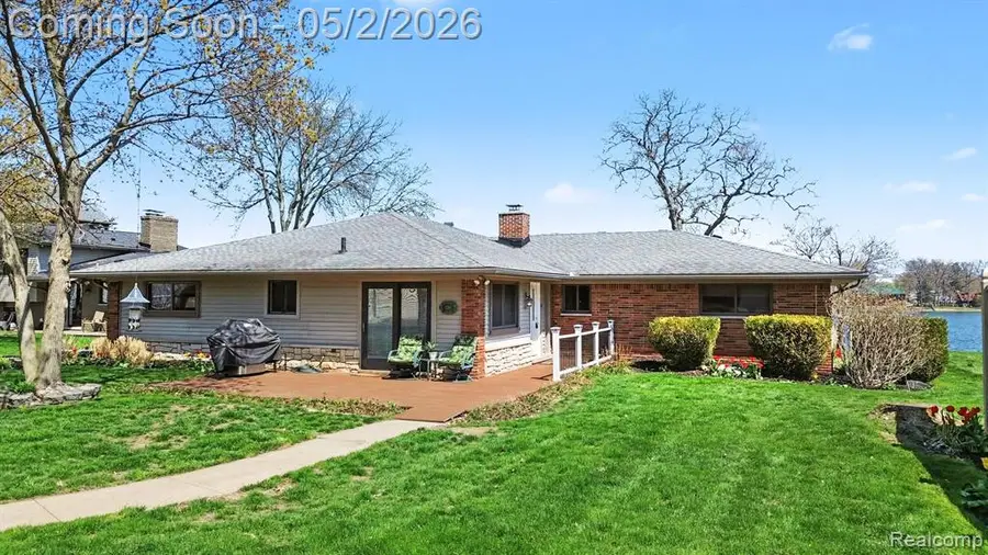 2596 N Williams Lake, Waterford, MI 48327 - #3