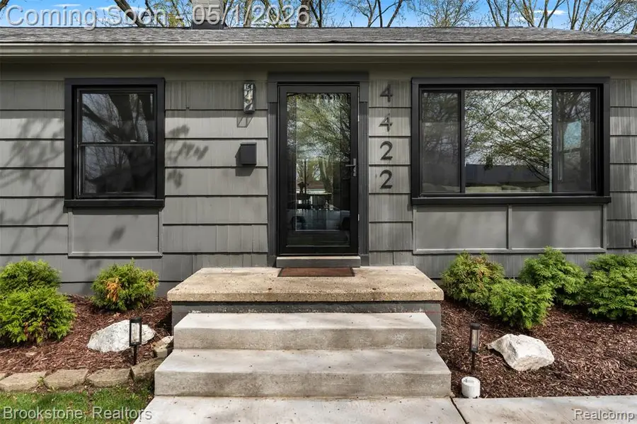4422 Thorncroft, Royal Oak, MI 48073 - #3
