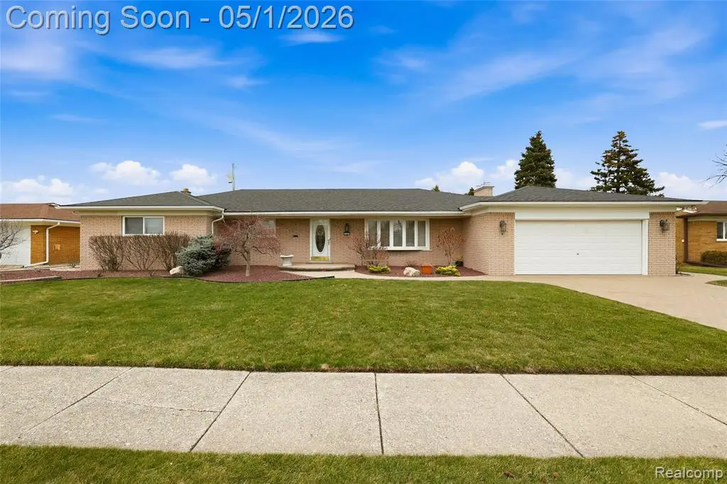 19367 Skyline, Roseville, MI 48066 - #1