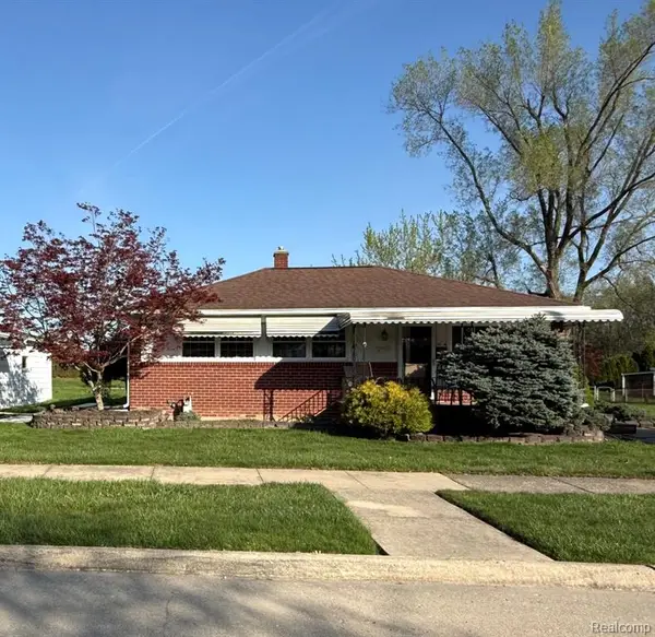 29855 Tamarack, Flat Rock, MI 48134