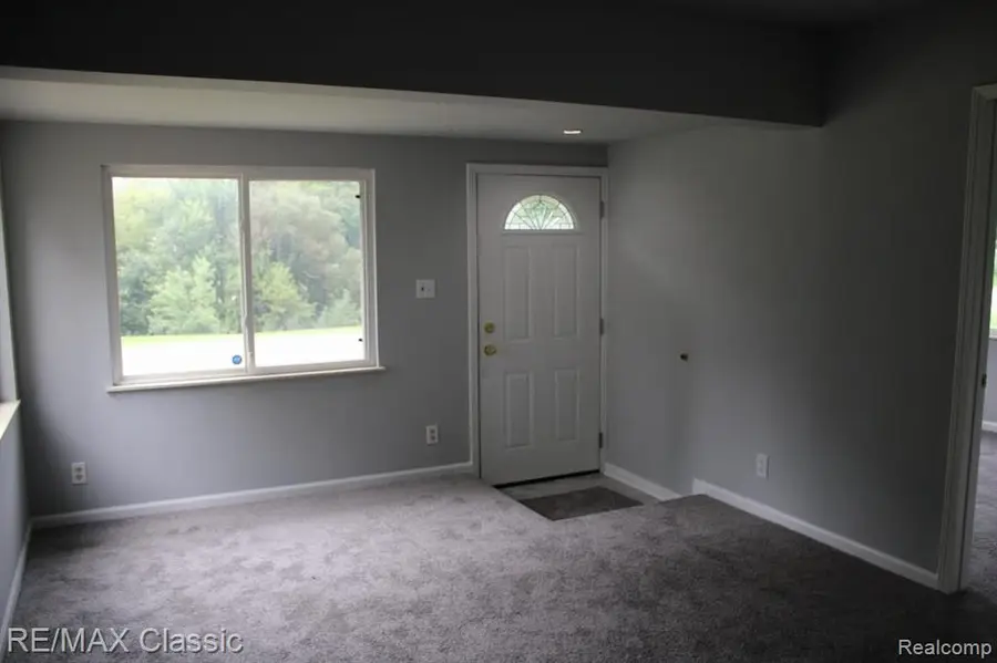 15478 Lola Lola, Redford, MI  - #3