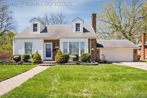 16971 Woodworth, Redford, MI 48240