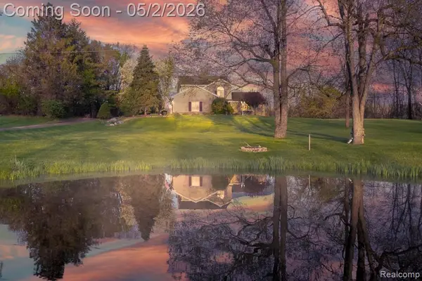 1160 S Garner, Milford, MI 48380