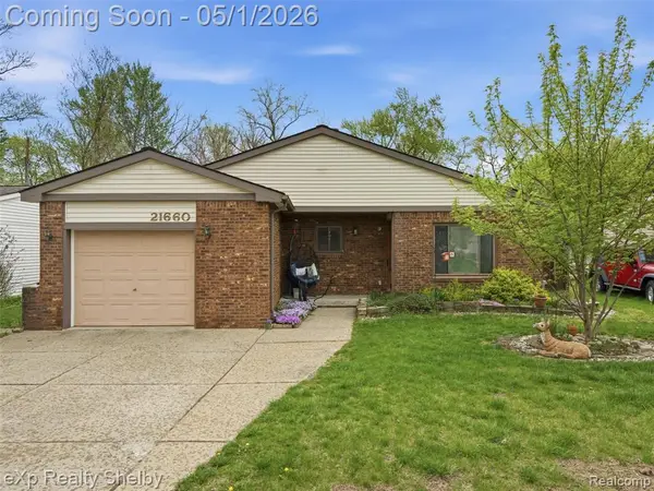 21660 Roosevelt, Farmington, MI 48336