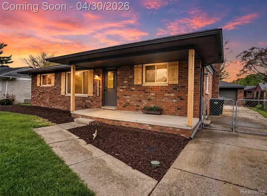 41851 Vanderbilt, Sterling Heights, MI 48313 - #2