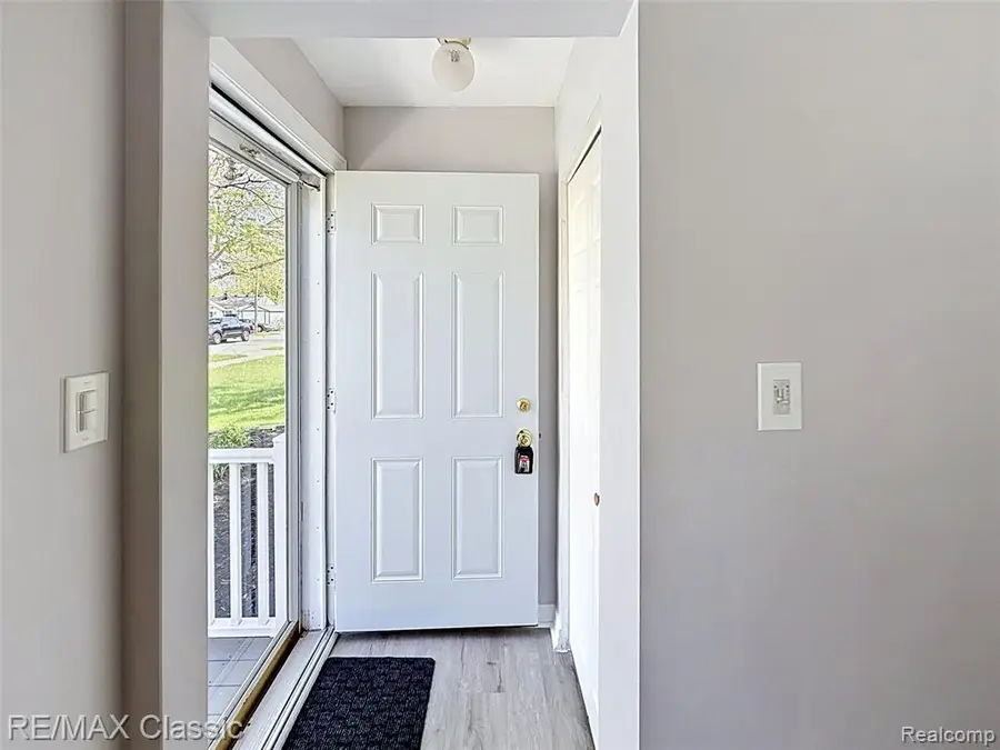 28455 Birchlawn, Garden City, MI 48135 - #3