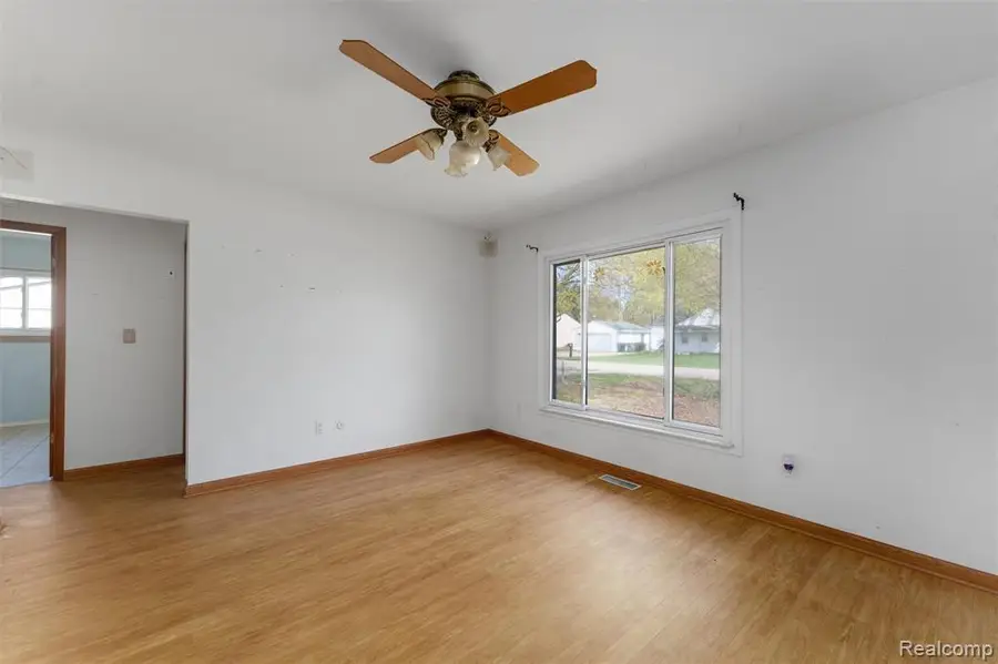 2378 Dawes, Shelby, MI 48317 - #3