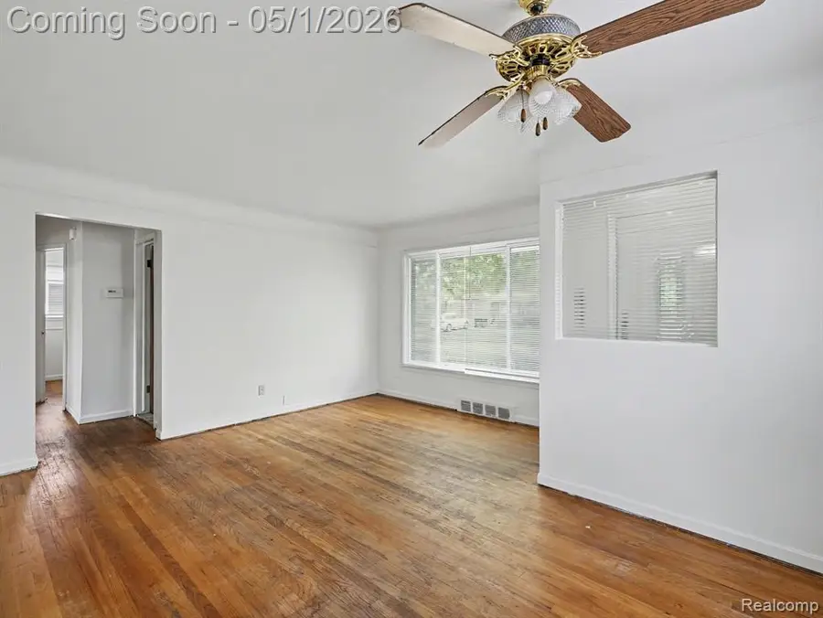 25334 Barbara, Roseville, MI 48066 - #2