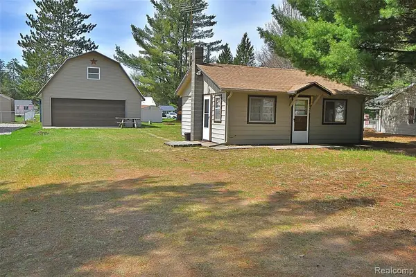 1865 Mullet, Saint Helen, MI 48656