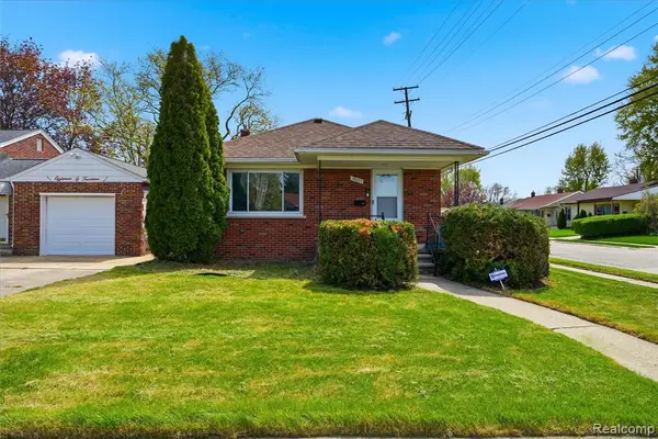 18004 Holland, Eastpointe, MI 48021