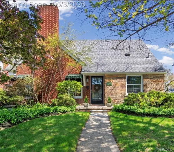 165 Mohawk, Dearborn, MI 48124