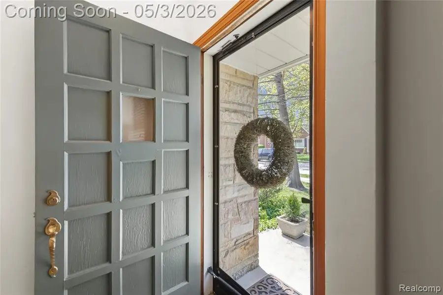 165 Mohawk, Dearborn, MI 48124 - #2