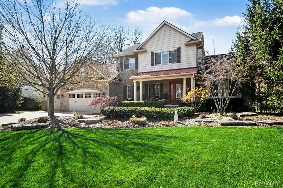 6846 Williamsbury, Clarkston, MI 48348 - #2