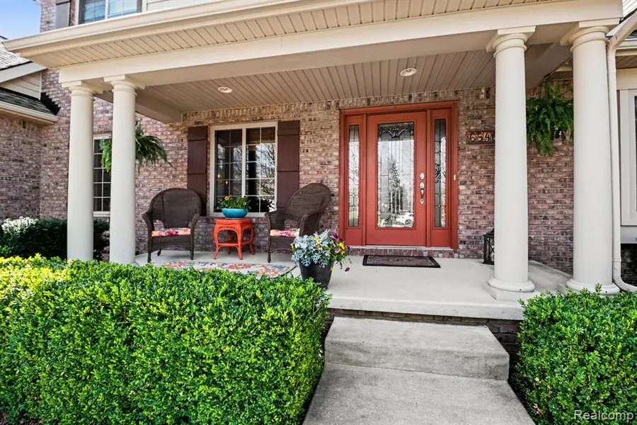 6846 Williamsbury, Clarkston, MI 48348 - #3