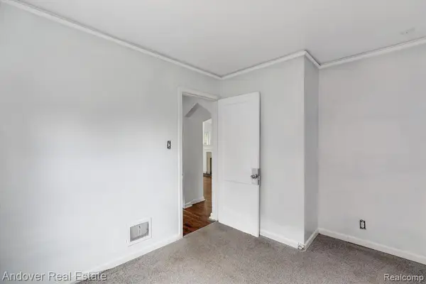 15431 Cruse, Detroit, MI 48227