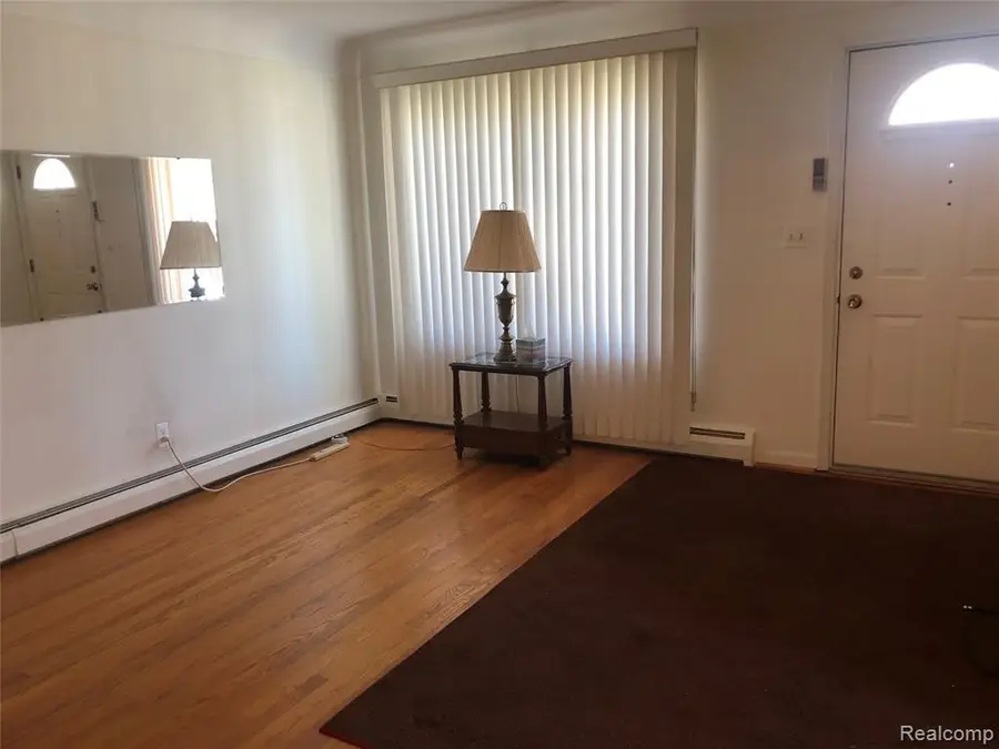 6556 Drexel, Dearborn Heights, MI 48127 - #3