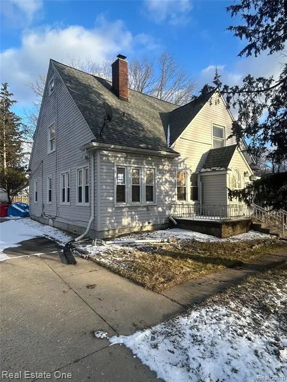 21130 Seminole, Southfield, MI 48033 - #1