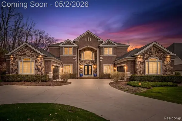 2482 Highland, Ann Arbor, MI 48105