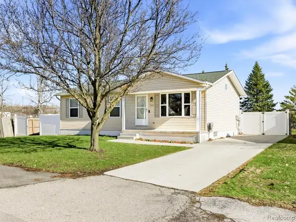 600 Applegate, Marysville, MI 48040