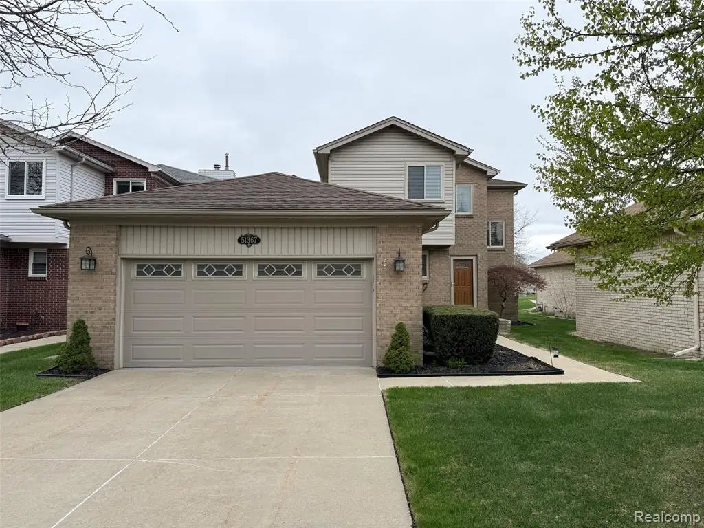 51367 D W Seaton, New Baltimore, MI 48047 - #1