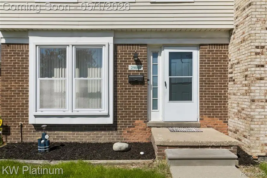 29061 E Brittany, Roseville, MI 48066 - #2