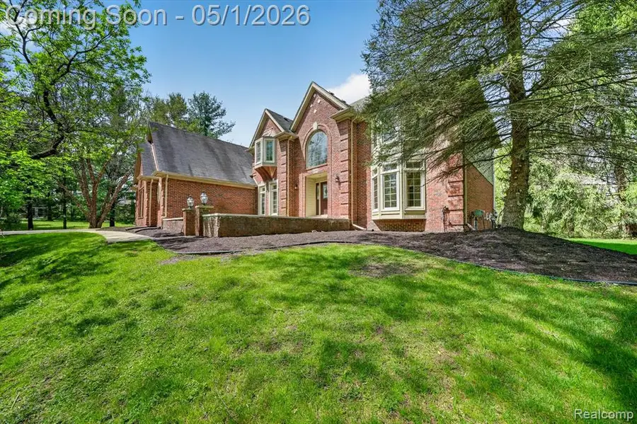 22293 Brockshire, Novi, MI 48375 - #2