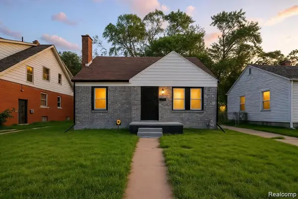 15876 Burt, Detroit, MI 48223