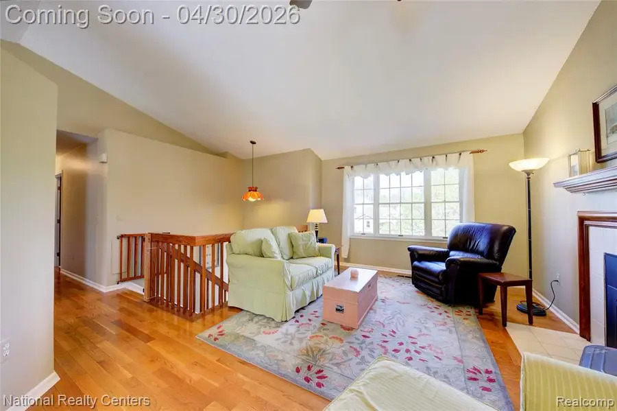 343 Cobblestone, Brighton, MI 48116 - #3