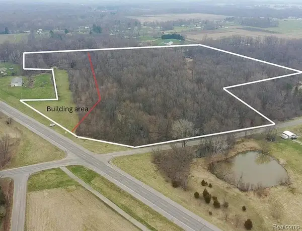 33 Acres, Watervliet, MI 49098