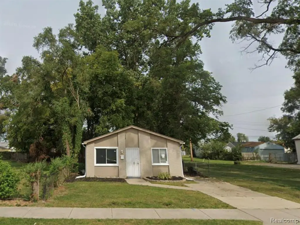 2351 Emmons, Warren, MI 48091 - #1