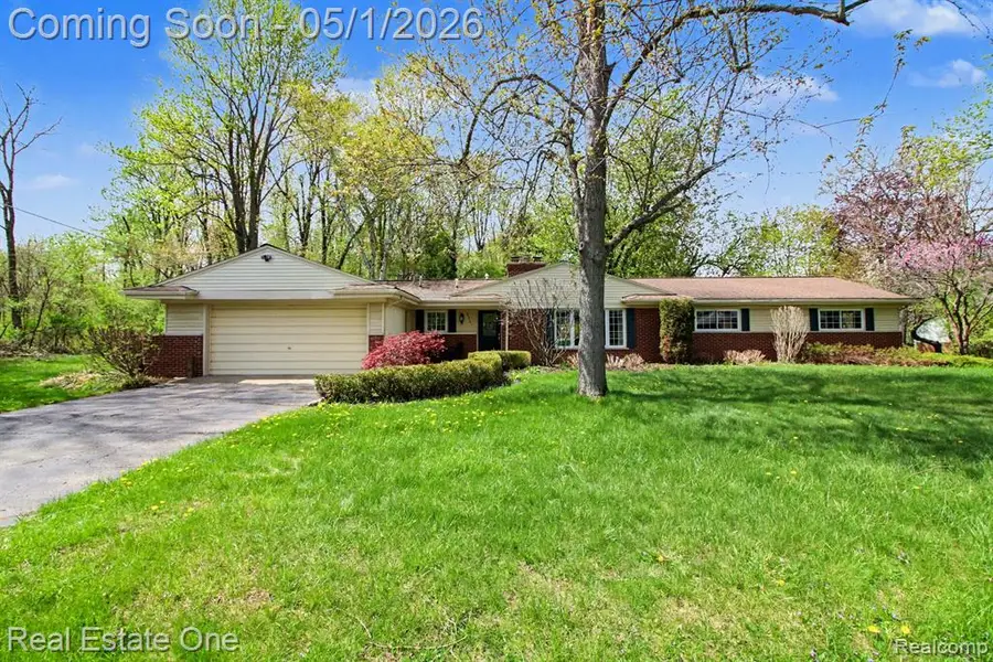 23701 Heartwood, Novi, MI 48374 - #3