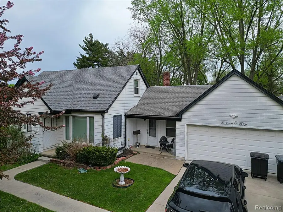 14040 Brookfield, Livonia, MI 48154 - #2