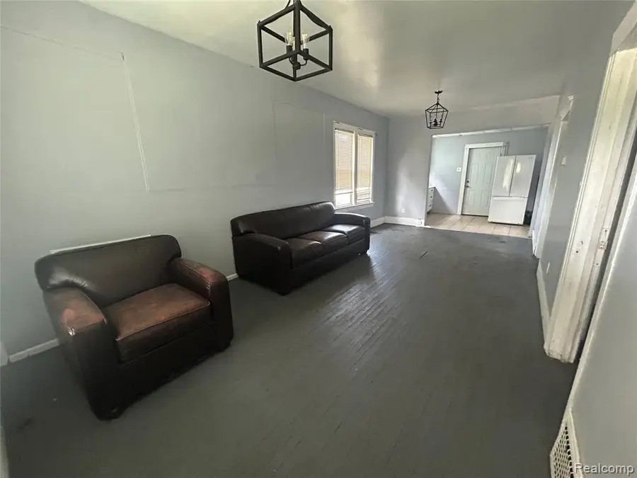 25 Orchard, River Rouge, MI 48218 - #3