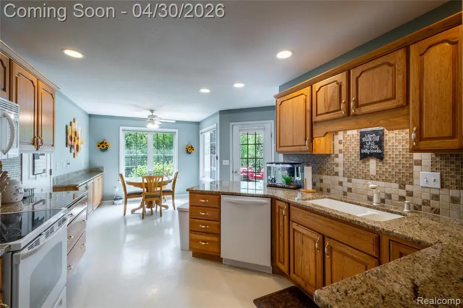 297 Carriage, Davison, MI 48423 - #3