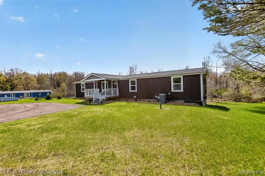 2468 Johnson Mill, North Branch, MI 48461 - #3