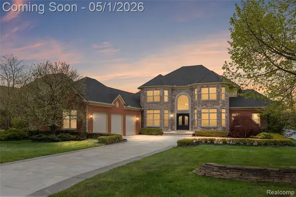 10751 Stoney Point, South Lyon, MI 48178