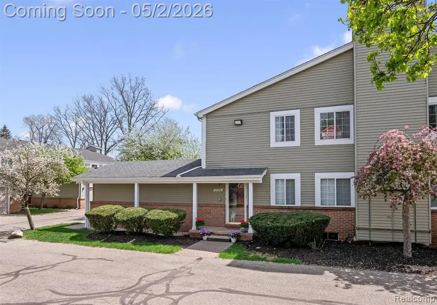 2178 Woodrow Wilson #20, West Bloomfield, MI 48324 - #2