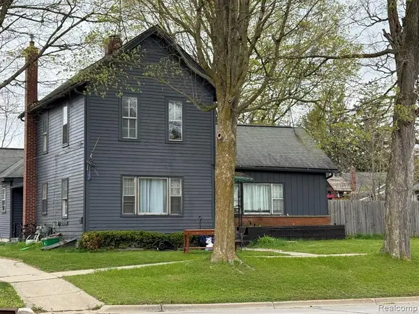 1138 W Oregon, Lapeer, MI 48446
