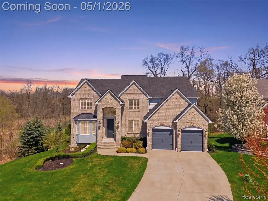 1450 Greythorne, Lake Orion, MI 48359 - #1