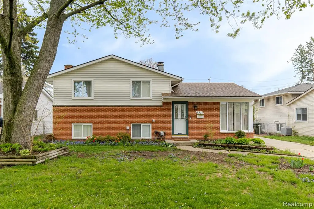 39832 Parklawn, Sterling Heights, MI 48313 - #1