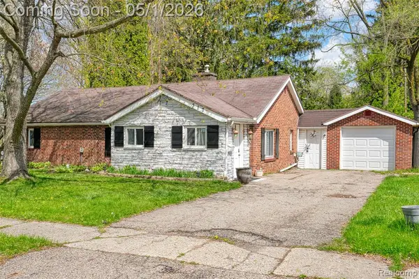317 Crossman, Williamston, MI 48895