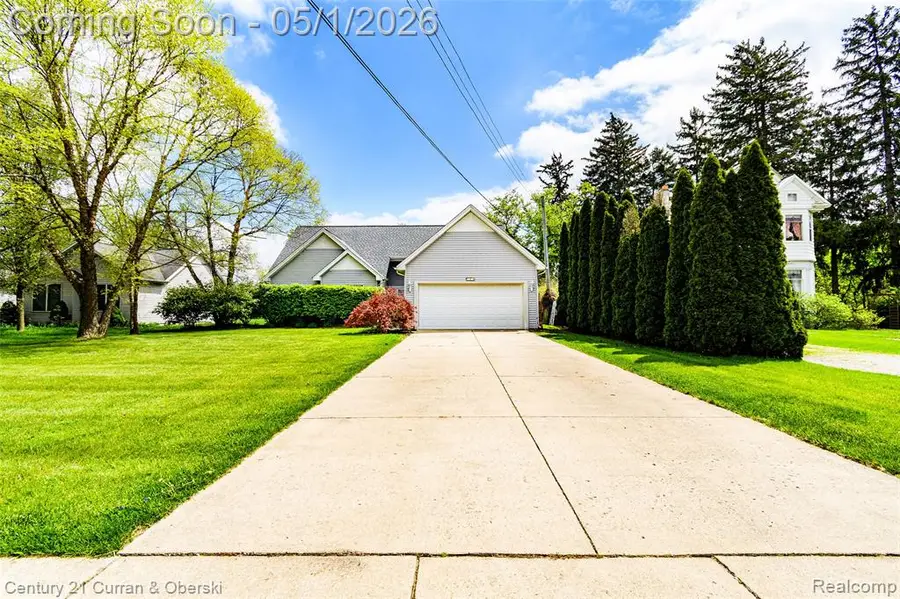 12530 Harris, Carleton, MI 48117 - #2