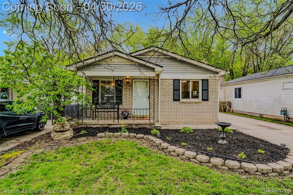 18490 Sumner, Redford, MI 48240 - #1