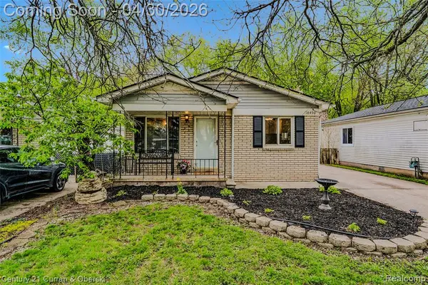 18490 Sumner, Redford, MI 48240