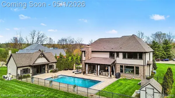 8135 Pine Knob Meadows, Clarkston, MI 48348