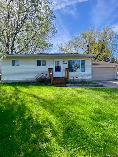 336 Park, Linden, MI 48451