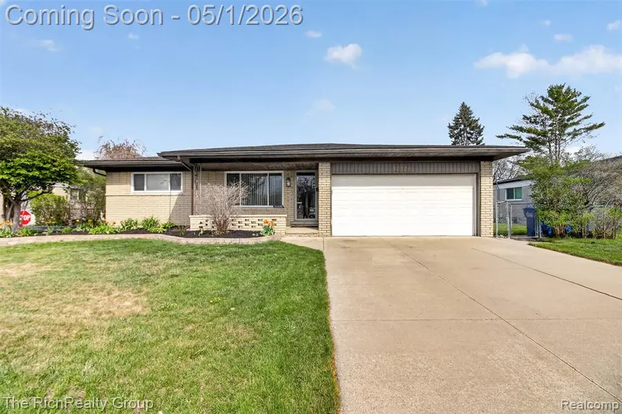 30320 Woodhouse, Warren, MI 48092 - #2