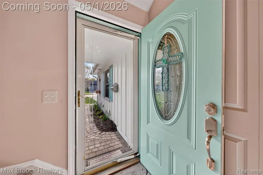 4856 Butler, Troy, MI 48085 - #2