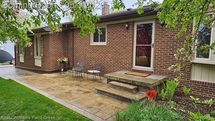 4805 Meadowbrook, Lake Orion, MI 48359 - #3