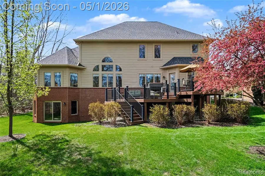 3650 Honors, Howell, MI 48843 - #3